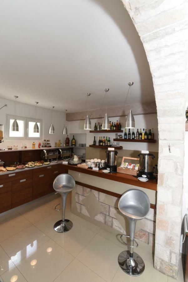 Guest House Zec Budva Buitenkant foto